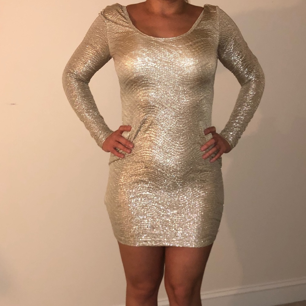 BCBGeneration light gold shimmery dress xsmall